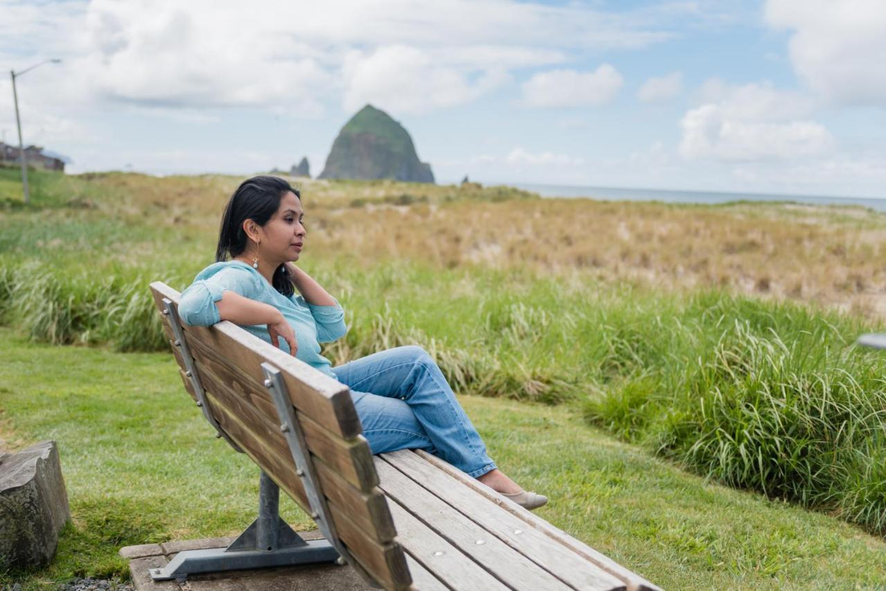 Inn At Haystack Rock كانون بيتش المظهر الخارجي الصورة